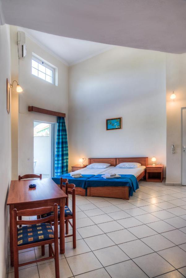 George And Dawn Hotel Lithakia  Luaran gambar
